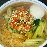 さっぱりツルツル！韓国冷麺