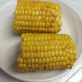 バターじょうゆトウモロコシ