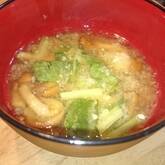 ナメコのおろしみそ汁