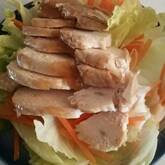 豪華で簡単チャーシューのサラダ 作り置きにも by岡本 由香梨さん