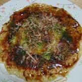 たっぷりキャベツとベーコンのお好み焼き