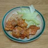 調味料2つ！鶏もも肉のケチャップ焼き