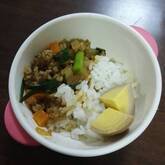 ひき肉とにら玉丼 お腹いっぱいレシピ 節約にもなる by池田 絵美さん