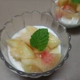 白桃とヨーグルト