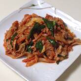 梅入り豚キムチ炒め