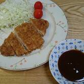 サクサクおいしい！定番豚ロース肉のとんかつ