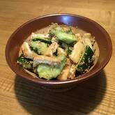 キュウリと油揚げのゴマ酢和え