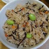 ヒジキと豆の炊き込みご飯