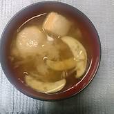 ナスとミョウガのみそ汁