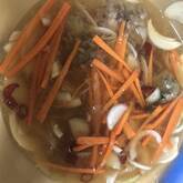 旬をさっぱりいただく！揚げサンマの南蛮漬け