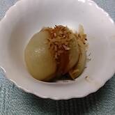 レンジで玉ネギのバターじょうゆ和え