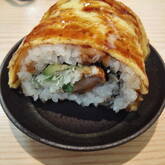 鶏の唐揚げ巻き寿司