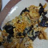 ゴマ油香る！キクラゲとキヌサヤの卵炒め（ムースーロー）