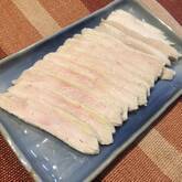 レンジで手軽にしっとりおいしい！作り置きサラダチキン