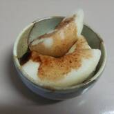 梨のバルサミコソースがけ