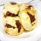 ホットケーキミックスで簡単！パリパリチョコと豆腐のしっとりスコーン by  森岡 恵さん
