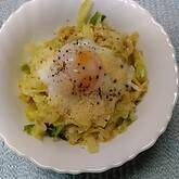 キャベツのホットシーザーサラダ