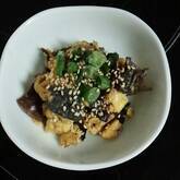 ゴマ油香る！キクラゲとキヌサヤの卵炒め（ムースーロー）