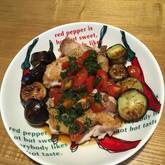 チキンソテー大葉トマトソース