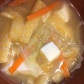 刻みキャベツのみそ汁