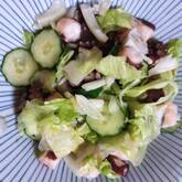 タコのコロコロサラダ