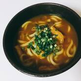 おうちで作る！絶品カレーうどん 簡単に本格的な味わいを