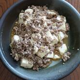 豆腐とひき肉のピリ辛炒め