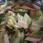 ハムとレタスのサッパリサラダ