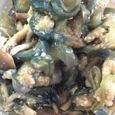 ナスとシメジのゴマ和え