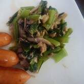 シンプル！小松菜のツナマヨ炒め 子どももペロリ