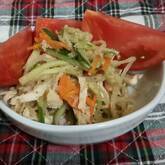 たっぷり生野菜の春雨サラダ