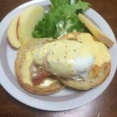簡単エッグベネディクト おうちで憧れブランチ