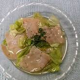 生ハムとキャベツの重ねレンジ蒸し