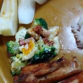 ブロッコリーの温玉サラダ