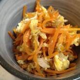 お箸とまらない！にんじんしりしり