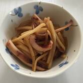 イカゲソの炒め物