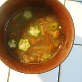 ナメコとオクラのみそ汁