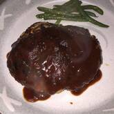 失敗しないコツ伝授！何度も作りたくなる基本のハンバーグ