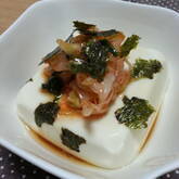 簡単おつまみ！冷や奴のキムチのせ