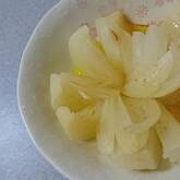 レンジで玉ネギのバターじょうゆ和え