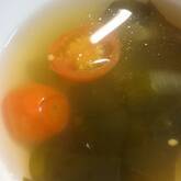 ワカメとプチトマトのスープ