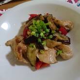 鶏肉と野菜のグリルガーリックソース