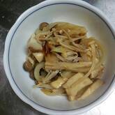 キノコのワイン蒸し