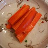 ニンジンピクルス