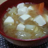 豆腐と残り野菜のみそ汁