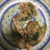 鶏肉のハーブバターソース