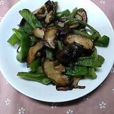 キノコのバター炒め