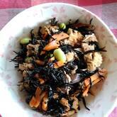 芽ヒジキとちくわの煮物