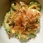 シンプルで簡単！苦さ控えめゴーヤと卵炒め