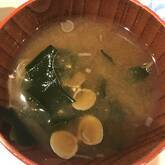 シジミとワカメのみそ汁